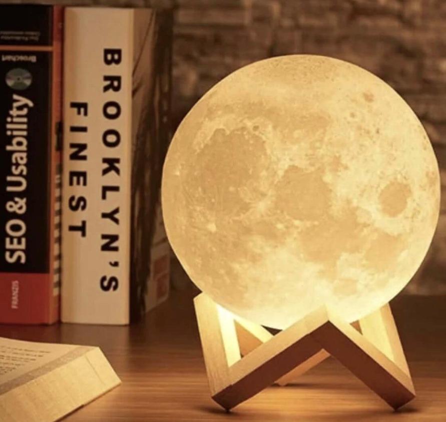 Mystical Moon Lamp